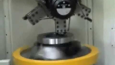 Rotomors IDRO P Automatic Indexing Chuck    In Action