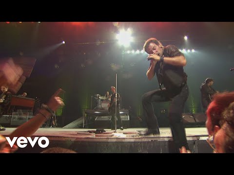 Bruce Springsteen &amp; The E Street Band - The Promised Land (Live In Barcelona)