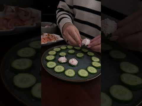 Привлекательная свежая закуска, которая точно не останется незамеченной на любом столе.
