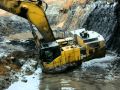 Komatsu PC1250 Stuck in mining pit