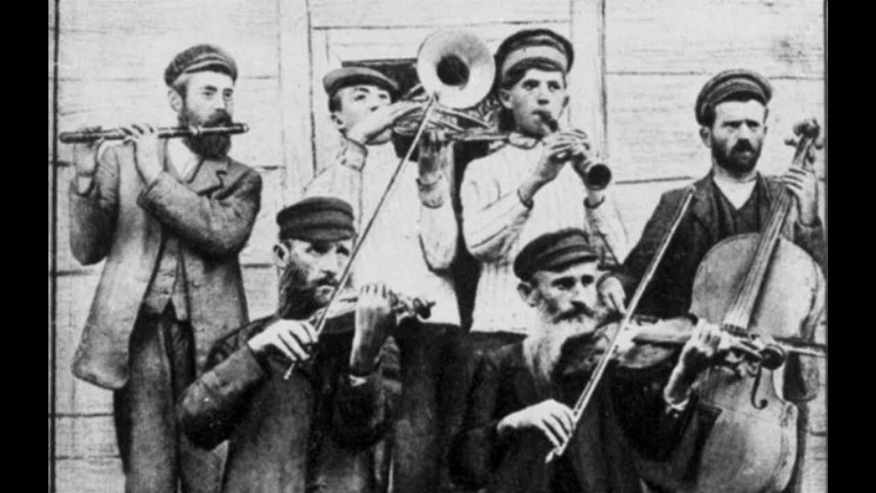 Классическая испанская гитара. Древнееврейская гитара. Израильские гитары. Еврейское казачество восстало. Еврей музыкант.