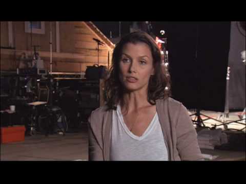 Kelly Moynahan Photo 9