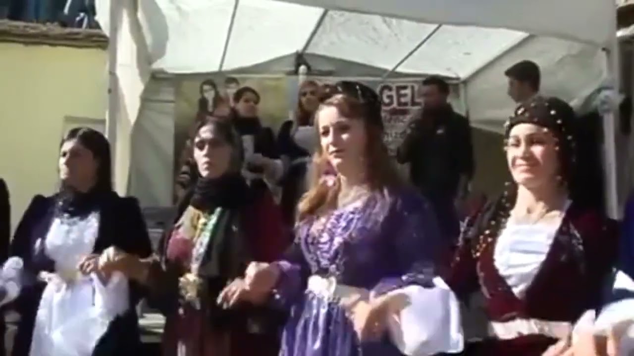 Koma Gel Özgürlük Çiçeğimsin