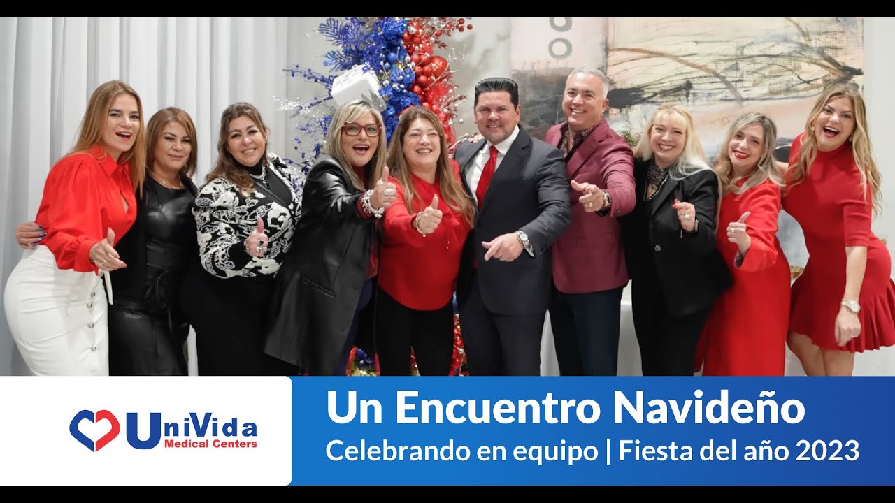 Reviviendo la magia de nuestro encuentro navideño del personal en UniVida. 🎊  🎄