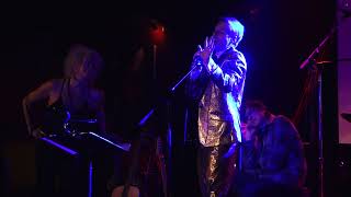 Midnight Radio NYE Spectacular - Moonage Daydream 12-31-21