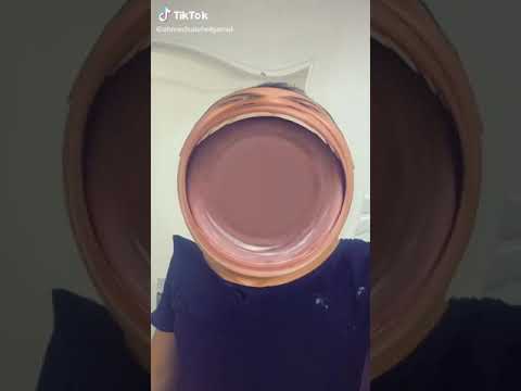 تيك توك احمد الجمل لما تتخبط في الباب هتموت من الضحك