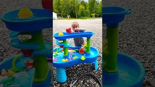 CUTE 3 YEAR OLD GIRL PLAYING WATER SPLASH #shorts #toddler #outdooractivitiesforkids