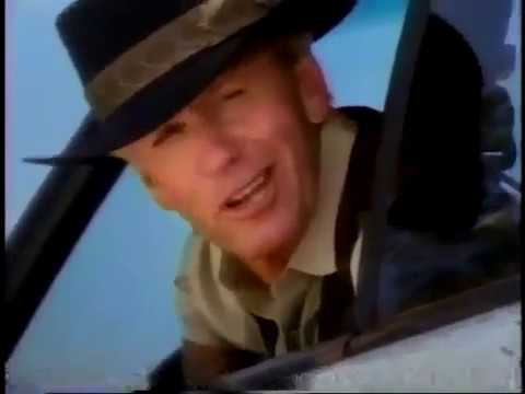 vintage helmet Subaru Outback ad w/Paul Hogan, 1998