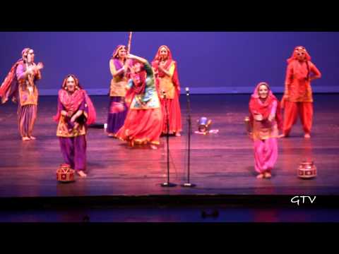 UC Davis Giddha – Dhol Di Awaz 2012