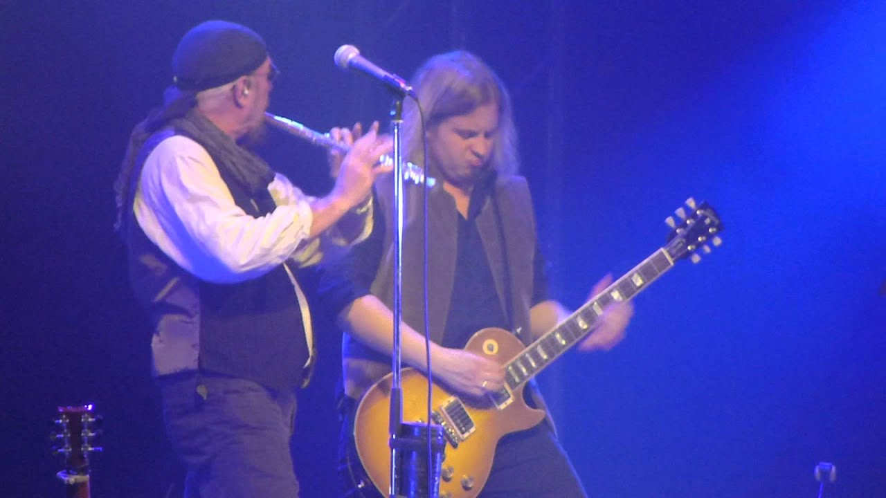 Ian Anderson - Back to the Family (18.09.2015, Crocus City Hall, Moscow ...