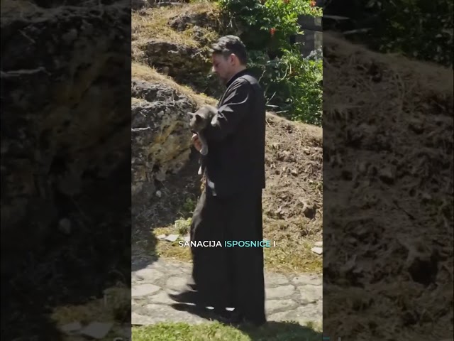 Neverovatna otkrića u pećini: Freske i kraljevska kapela #shorts