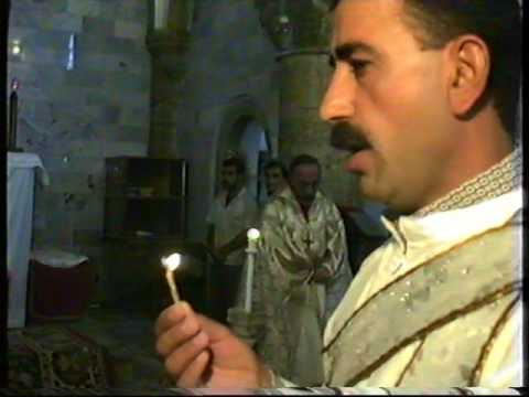 قداس المطران ميخائيل الجميل في كنيسة مار يوحنا 1998