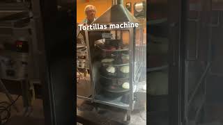 I love this Mexican food! This is a tortillas vending machine 🤣🤣🤣 pls subscribe #mexico