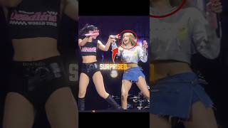 Lisa Got Surprised That Jennie Got All Moves🤯 Resimi