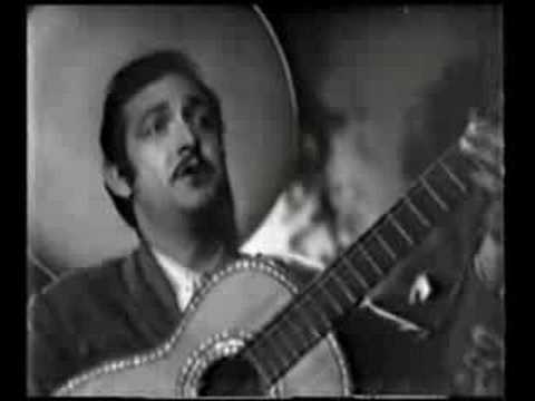 Jorge Negrete le da serenata a Maria Felix