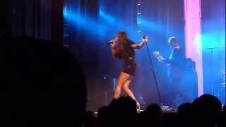 Anggun - Cesse la pluie @ Trianon, Paris