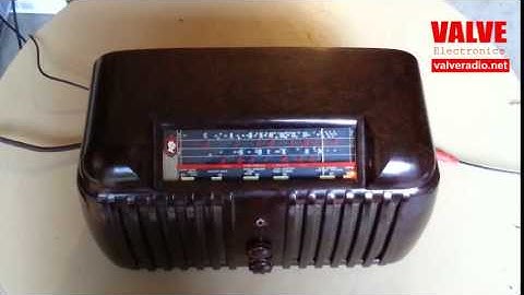 Vintage valve radio with synchronous detector
