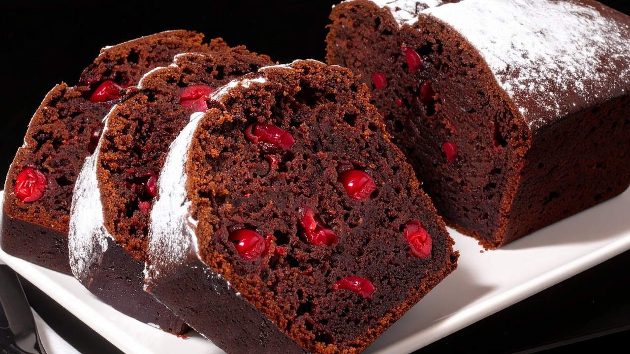 Шоколад с вишней и 10 минут. Вы никогда раньше не пробовали такого шоколадного торта 🍫🍒