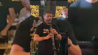 ELI MALAJ LIVE (Clarinetistul care a înnebunit TikTokul ) Resimi