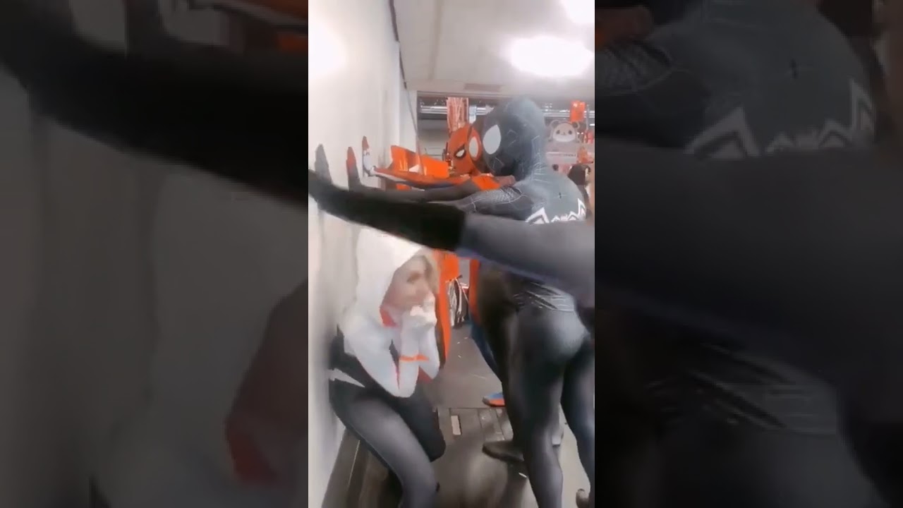 Spider family 💕#gwenstacy #peterparker #spiderman #spiderwomen #spidergirl #milesmorales #sony