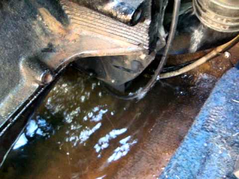 seadoo boat oil leak mercruiser 3 0 boat engine leaking youtube seadoo boat oil leak mercruiser 3 0 boat engine leaking youtube