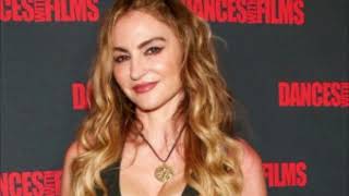 Famous 52  Sopranos actor paid off her house mortgage after just 5 minutes on OnlyFans: ‘It saved my life’ Profile