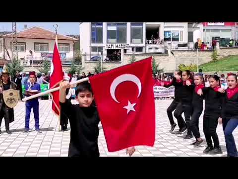 Akbay İlkokulu 4.sınıf 23 Nisan Gösterisi 'Bu Bayrak' Marşı