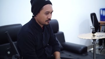 Arie Hardjo (Tipe-x Drummer) Cajon Freestyle - Knok Percussion