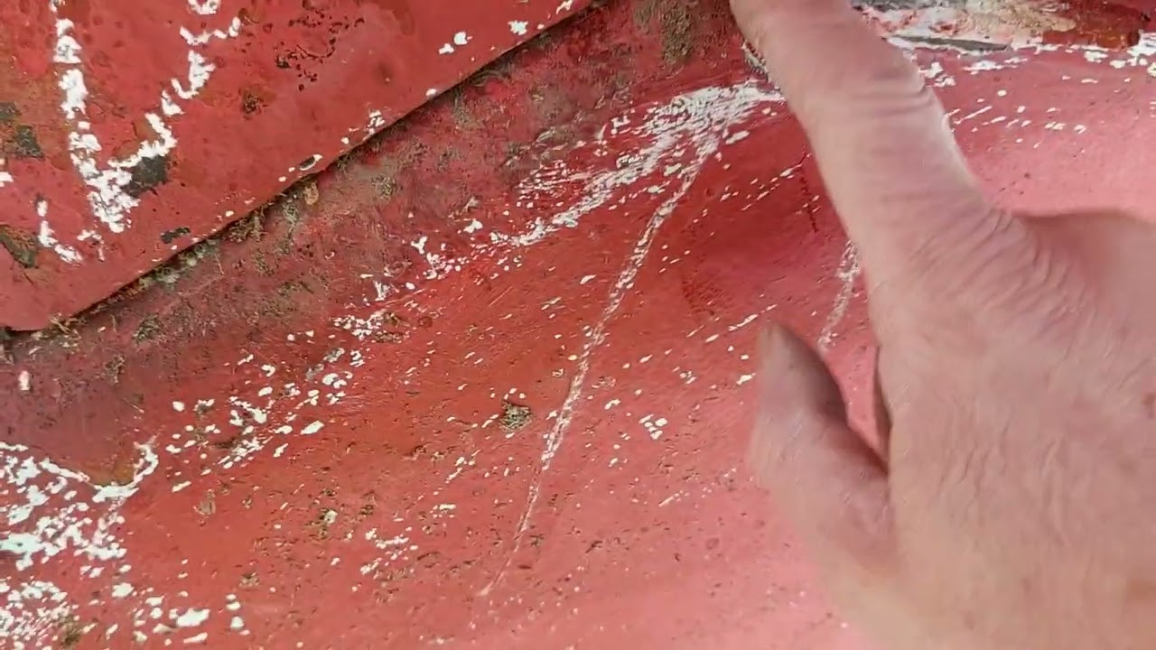 serious rudder blade failure issue on long keel yacht