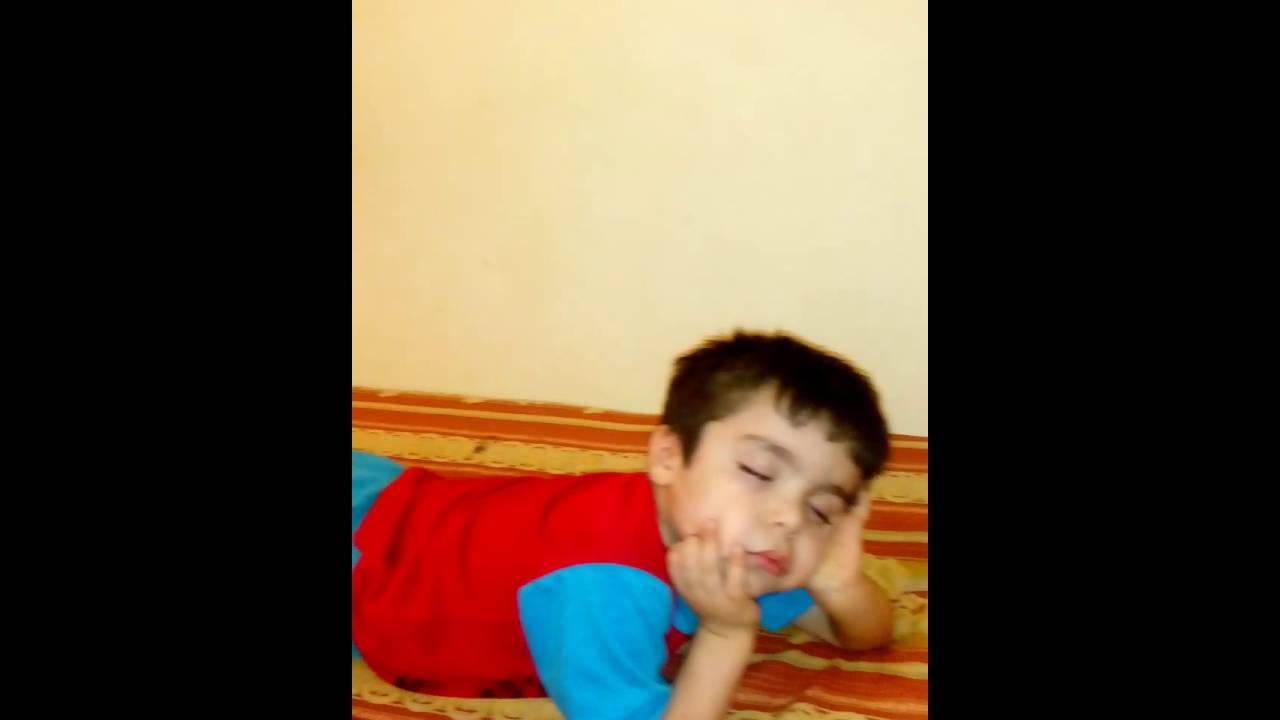 أجمل نومة طفل بالعالم YouTube