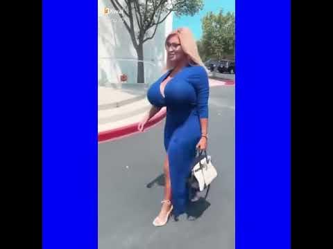 Очень большие сиськи - YouTube