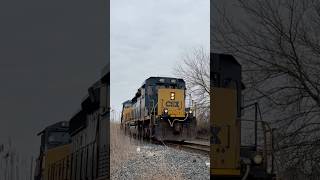 CSX SD40-3 going into Kirk Yard from the City track.
