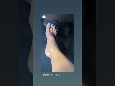 Barefoot pedal pumping