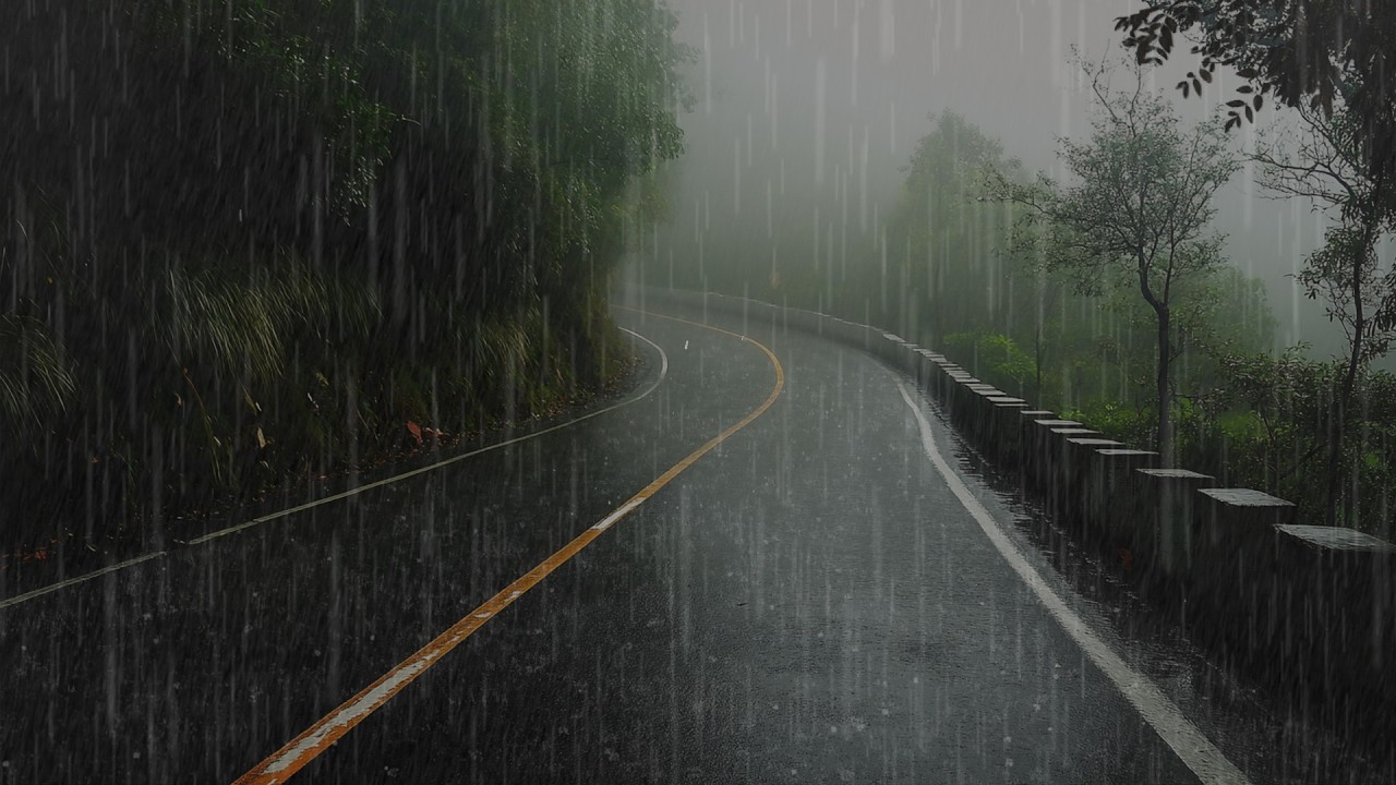 Calm Your Anxiety in 2 Minutes with Heavy Rain and Thunder Sounds on a Dark Road