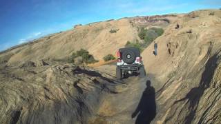 Dane going down Hells Gate in his Jeep