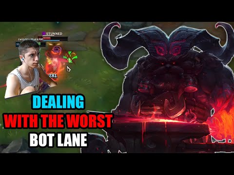 Makkro | DEALING WITH THE WORST BOT LANES