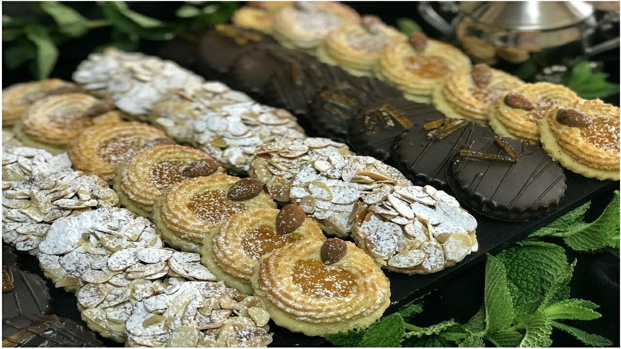 حضري أروع بلاطو صابلي للعيد من عجينة واحدة، والأشكال روعة، أما المذاق من أروع ما يكون😋