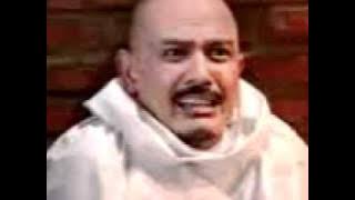 hantu pocong dua ekor datang rumah.