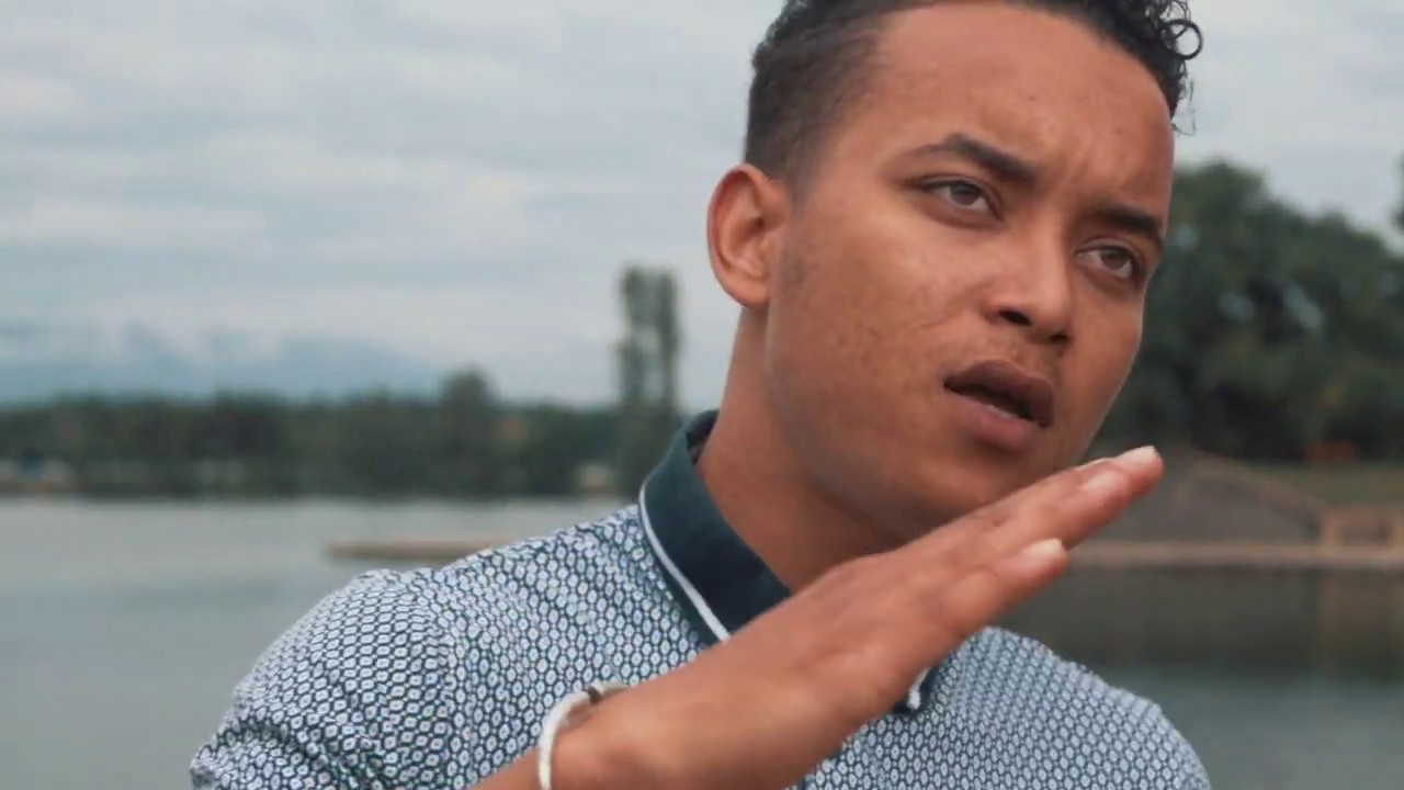 BadTeam - Passé (Clip Officiel)