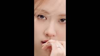 سفيرة ‏Tiffany & Co العالمية ROSÉ مجموعة ‏Tiffany Lock روزيبلاكبينكTiffany