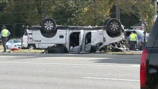 3 killed in multi-car rollover crash in Kingsland
