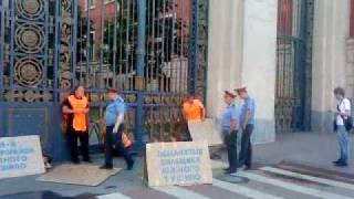 Акция обманутых дольщиков 11 мкр. Южного Тушина Акция обманутых дольщиков 11 мкр. Южного Тушина