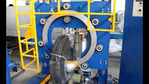 Tyre packing machine, tire wrapping machine, tyre packaging machine