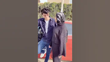 حاله واتس على اغنيه اناحسا بإرتباك وبحاله مش عاديه 