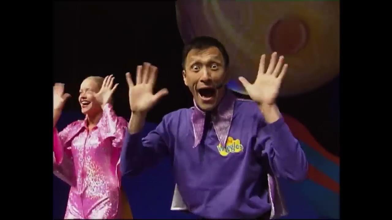 The Wiggles Do the Owl (Spanish Dubbed) (2002 Version) YouTube