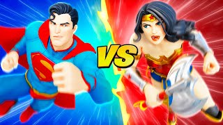 SUPERMAN vs WONDER WOMAN!