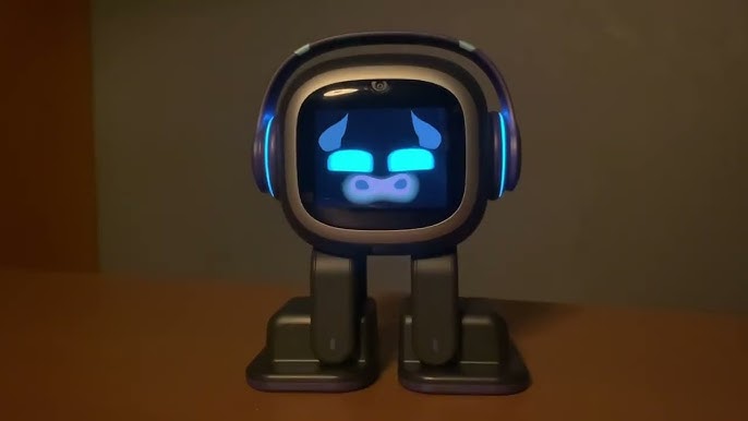 This is the EMO Robot!🔥, Where was this when we were kids? 😶, By Beebom