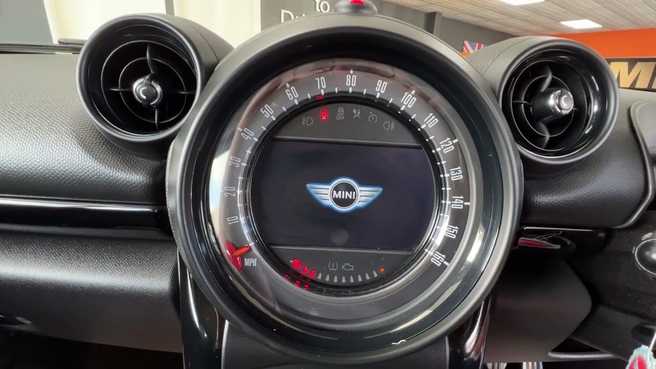 2015 MINI PACEMAN COOPER SD ALL4 CHILI AND MEDIA PACK FULL MINI SERVICE HISTORY