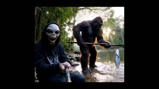 Bigfoot and alien chilling  #bigfootvlog  #alien