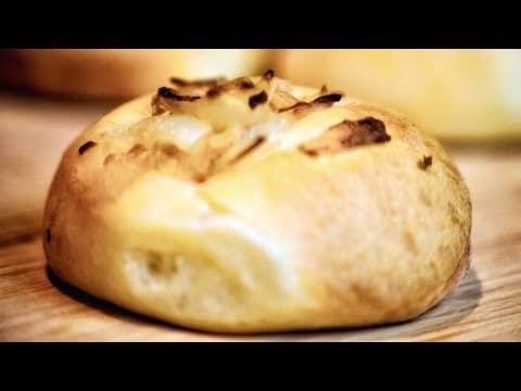 Video: How To Make Delicious Onion Buns From Ready-made Dough